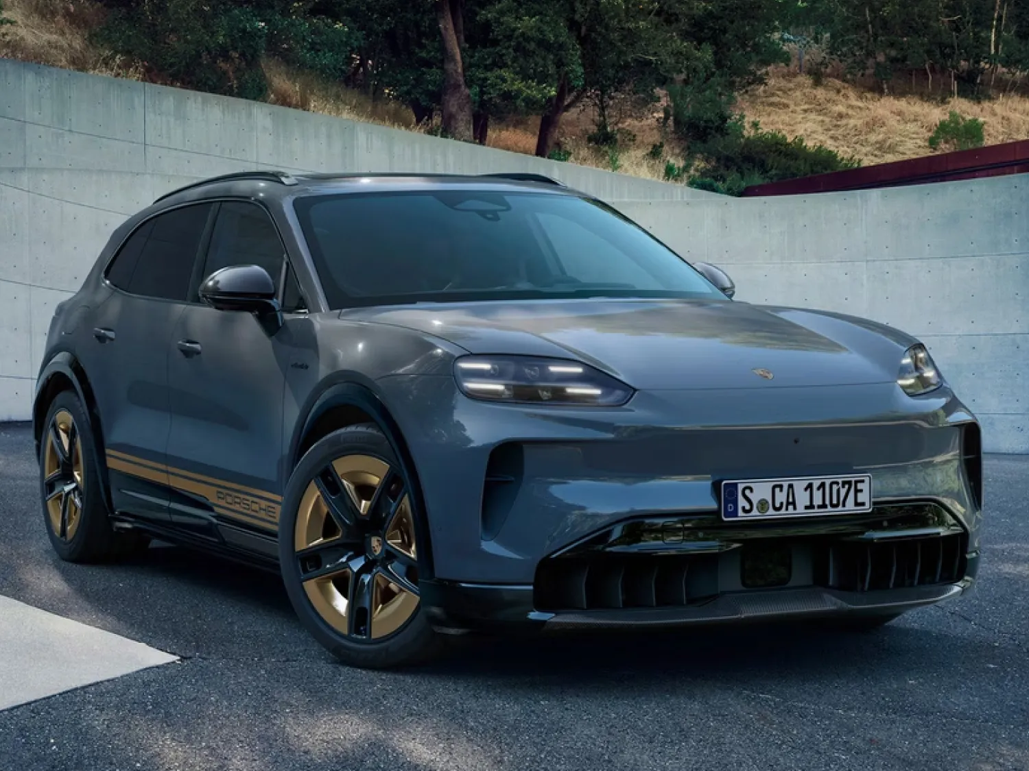 Porsche Cayenne Electric